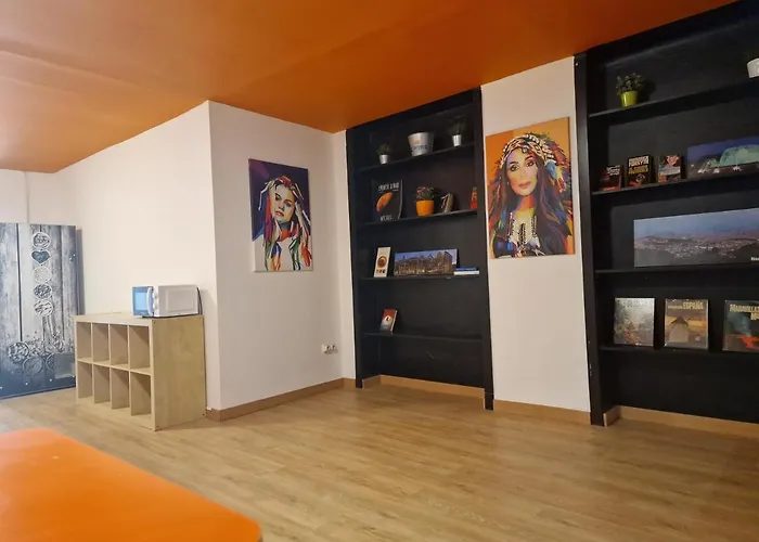 Arc House
